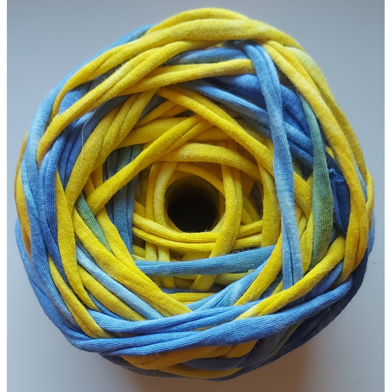 Трикотажна пряжа. Колір: жовто-блакитний