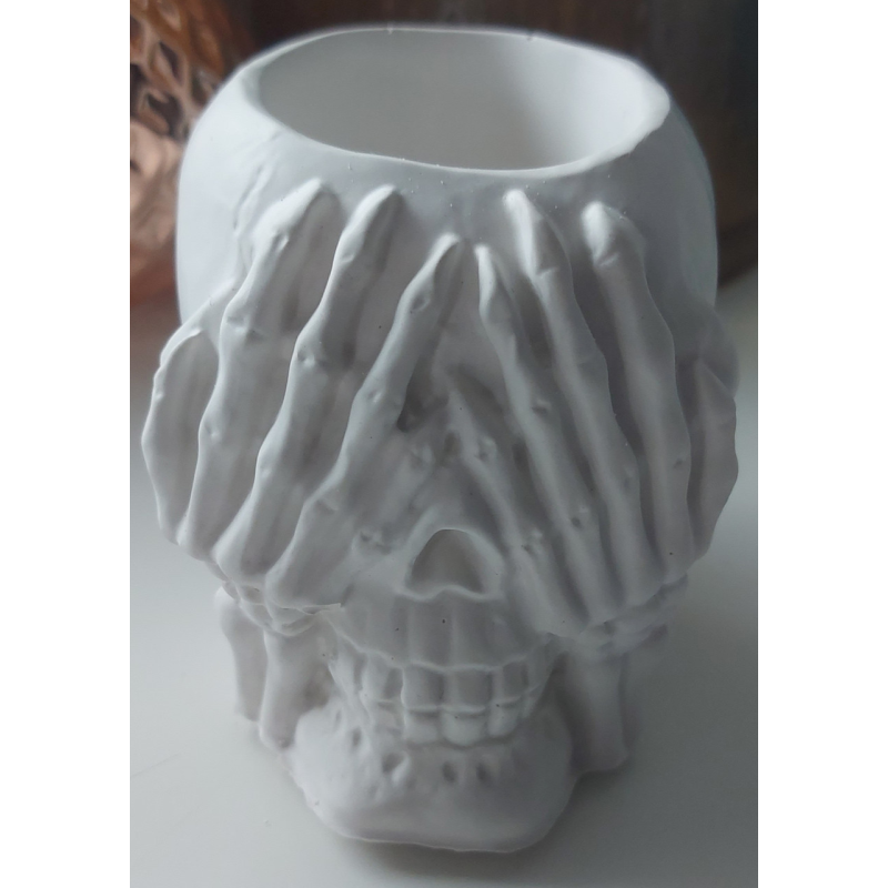 Підсвічник гіпсовий, череп “ нічого не видно“