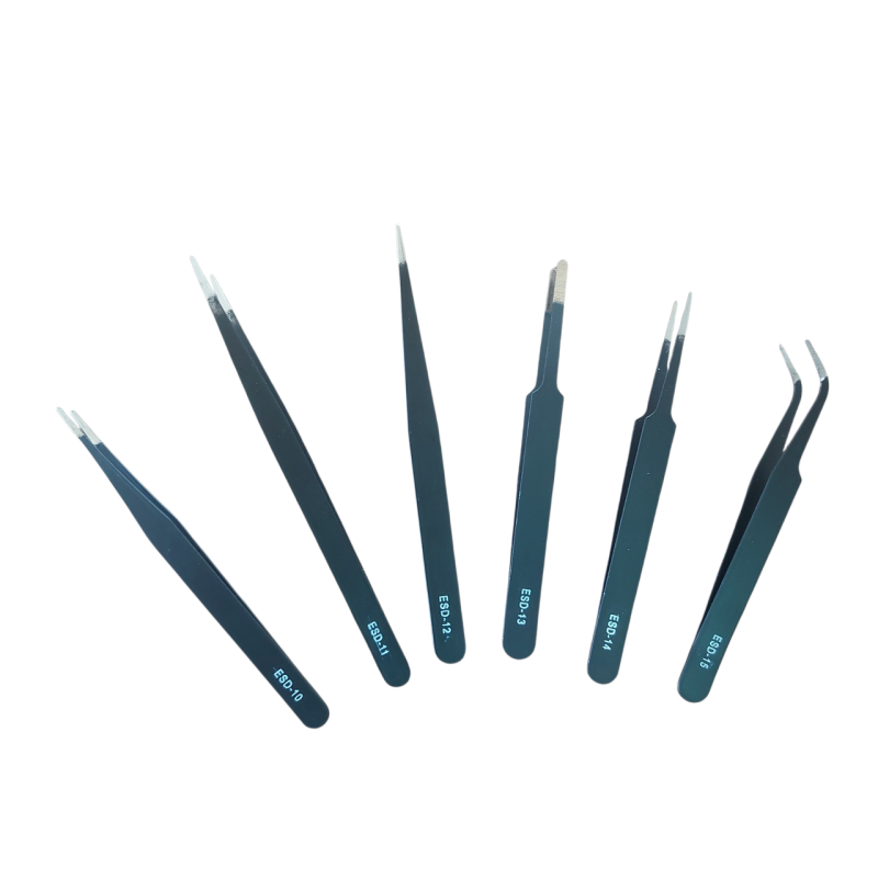 Набір мікроінструментів у чохлі.