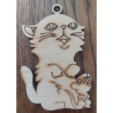 Розмальовка на фанері, Кулон. Кішка з мишкою.