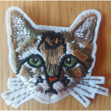 Аплікація для одягу. Вишитий котик.