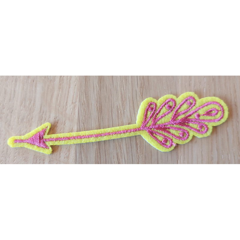 Аплікація для одягу. Стрела. Аплікація для одягу. Стрела.