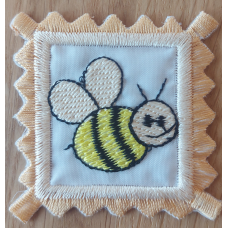 Аплікація для одягу. Пчелка 1.