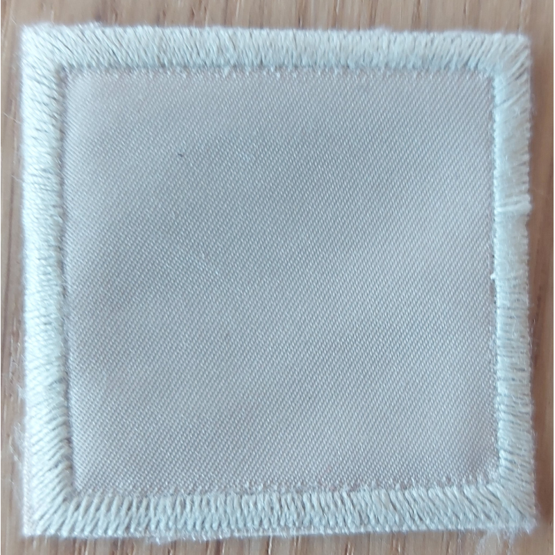 Аплікація для одягу. Латка квадратна бежева.