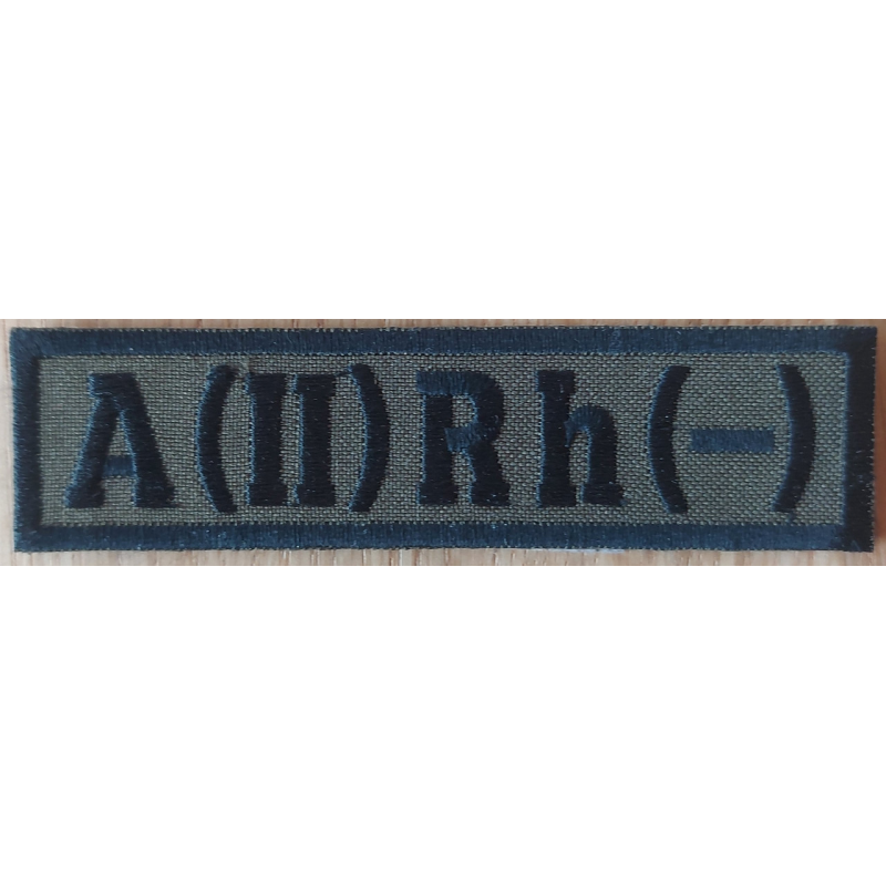 Аплікація для одягу. Група крові 2.