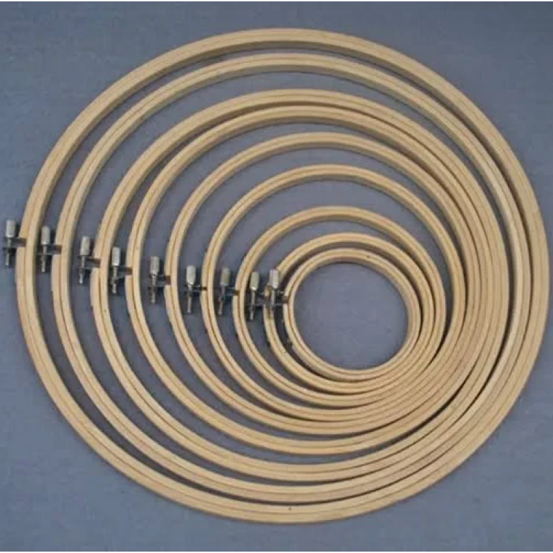 П“яльці для вишивання дерев“яні 24 см П“яльці для вишивання дерев“яні 24 см