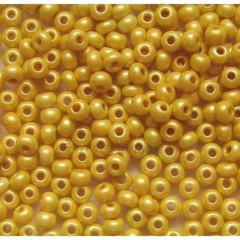 Бісер перламутровий темно-жовтий 10 г, No10