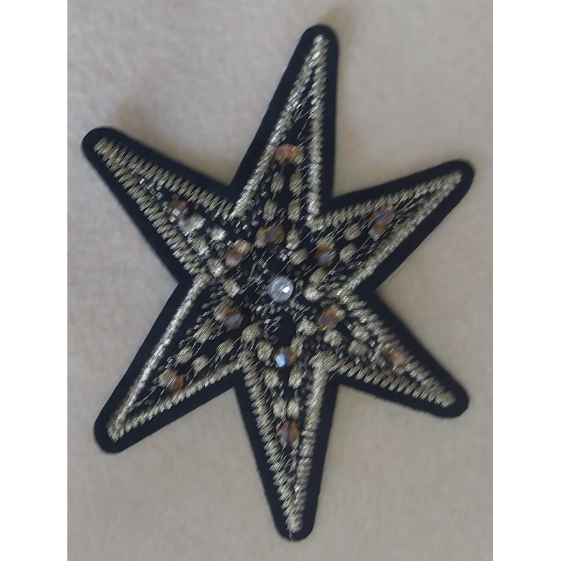 Аплікація клейова вишита Зірка зі стразами