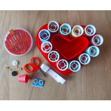 Дорожній набір серця. Швейний.