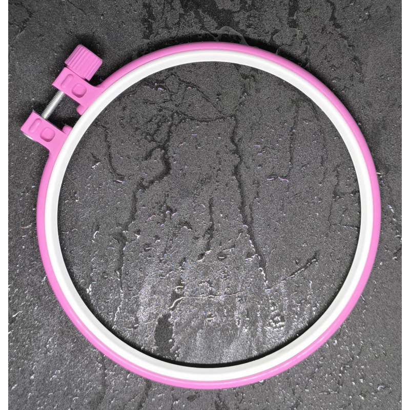 П“яльці пластикові для вишивки 14 см рожеві