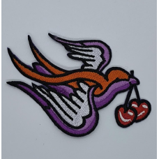 Аплікація для одягу. Ластівка.