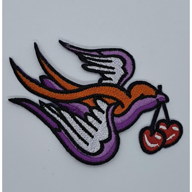 Аплікація для одягу. Ластівка.