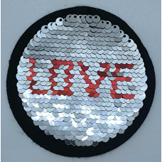 Аплікація для одягу. Love з паєтками