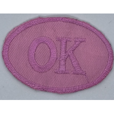 Аплікація для одягу. Ok, рожева