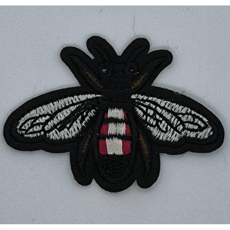 Аплікація для одягу. Муха