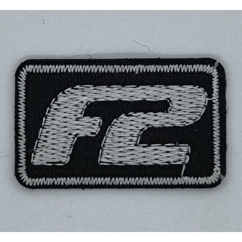 Аплікація для одягу спортивна чорно-біла F2. Аплікація для одягу спортивна чорно-біла F2.