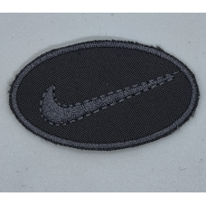 Аплікація для одягу спортивна сіра знак Nike.