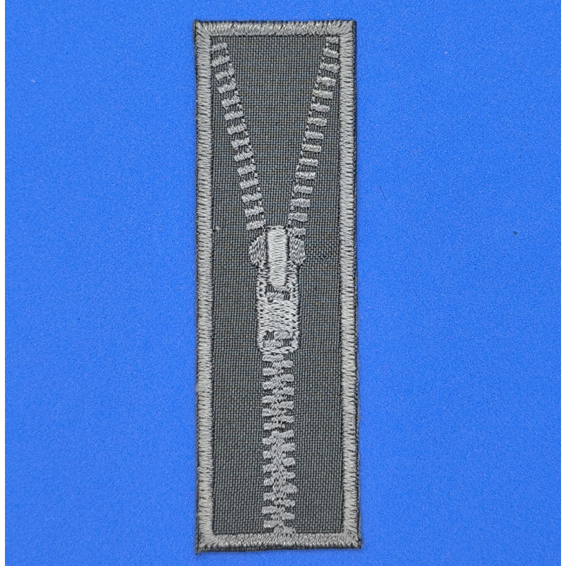 Аплікація для одягу сіра блискавка.