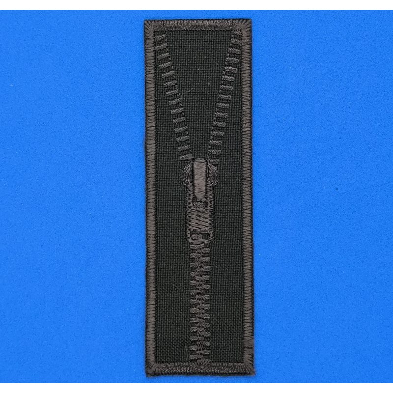 Аплікація для одягу коричнева блискавка.