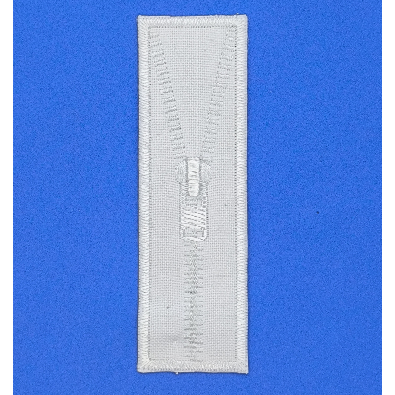 Аплікація для одягу біла блискавка.