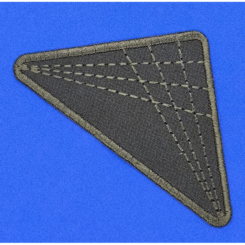 Аплікація для одягу хакі, трикутник, велика.