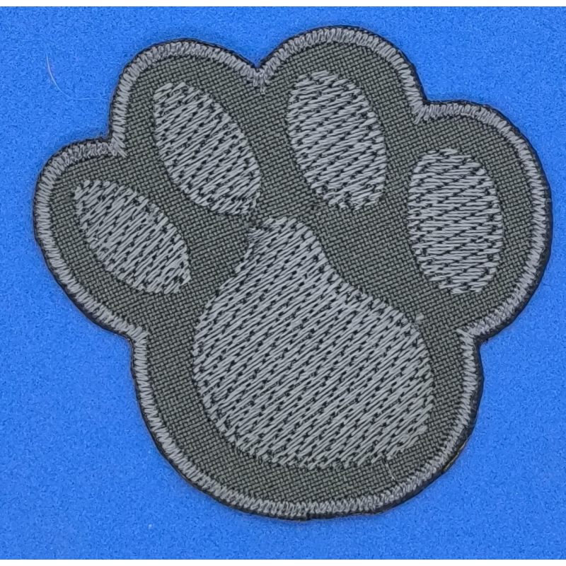 Аплікація для одягу, лапка сіра