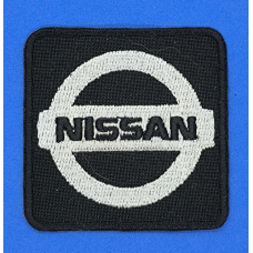 Аплікація для одягу чорна. Nissan.