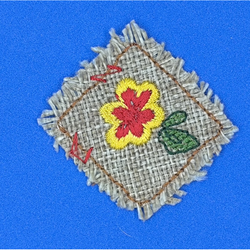 Аплікація для одягу. Цветочек на мешковине. Аплікація для одягу. Цветочек на мешковине.