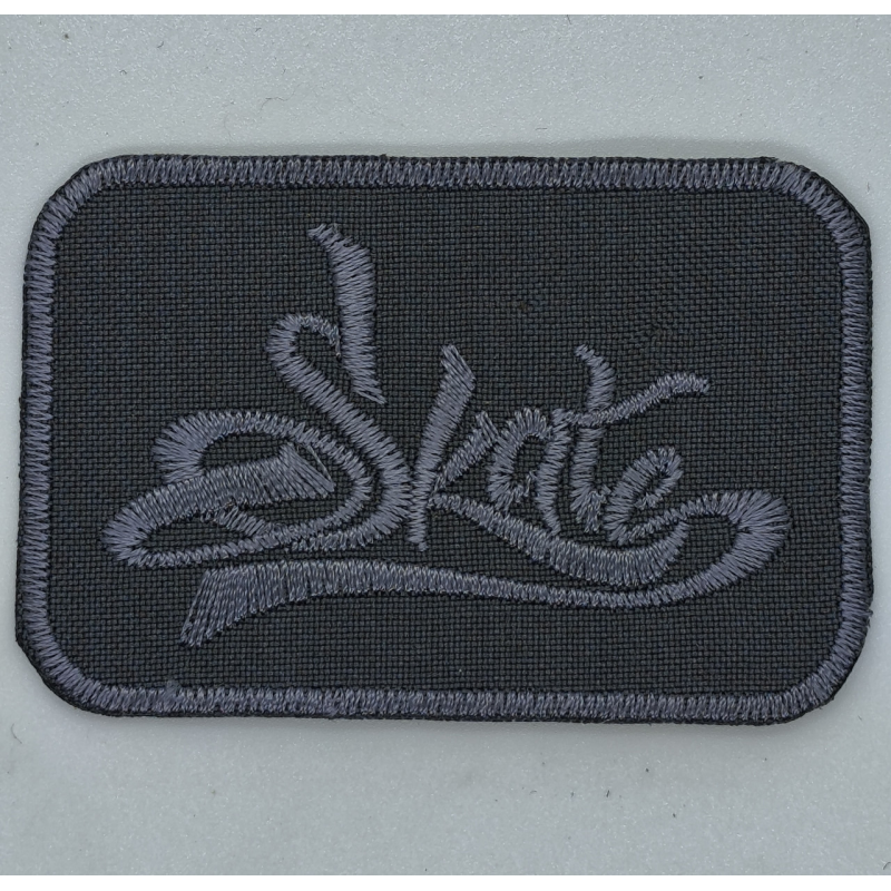 Аплікація для одягу сіра. Skate