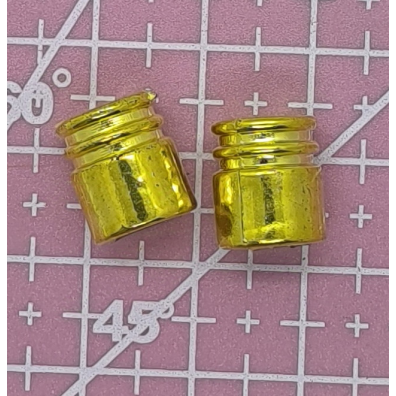 Наконечник, конечник для шнурка. Золотистий 2 шт. Наконечник, конечник для шнурка. Золотистий 2 шт.