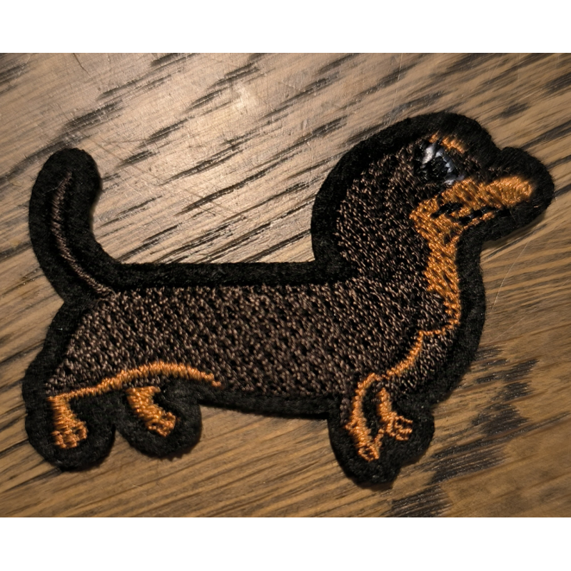 Аплікація для одягу. Такса. Аплікація для одягу. Такса.