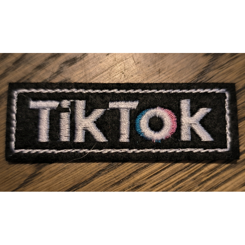 Аплікація для одягу. Тik-Tok 1.