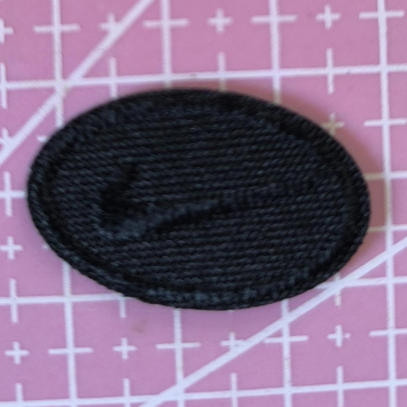 Аплікація для одягу спортивний чорний знак Nike, міні. Аплікація для одягу спортивний чорний знак Nike, міні.