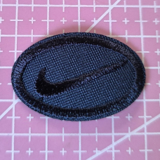 Аплікація для одягу спортивна синя знак Nike, маленька.