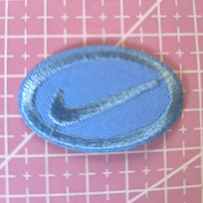 Аплікація для одягу спортивний блакитний знак Nike, маленький.