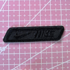 Аплікація для одягу спортивна чорна. Nike.