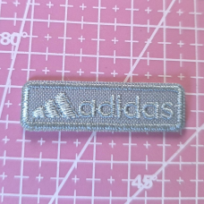 Аплікація для одягу спортивна прямокутна, сіра. Adidas.
