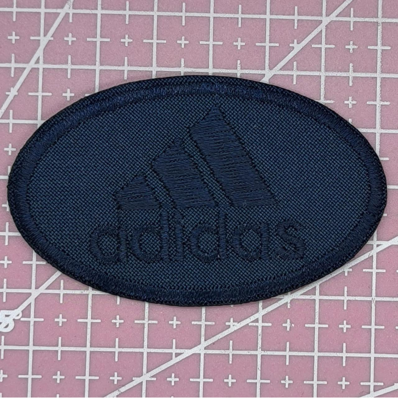 Аплікація для одягу спортивна. Овальна синя. Adidas.