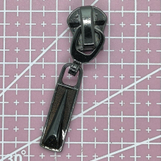 Бігунок для тракторної блискавки No8