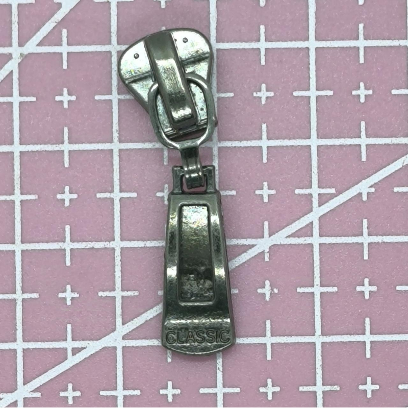 Бігунок для блискавки No3f Бігунок для блискавки No3f