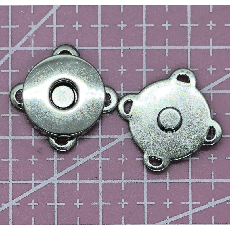 Кнопка металева, магнітна 18 мм