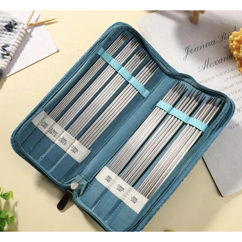 Набір шкарпеток для в“язання в чохлі