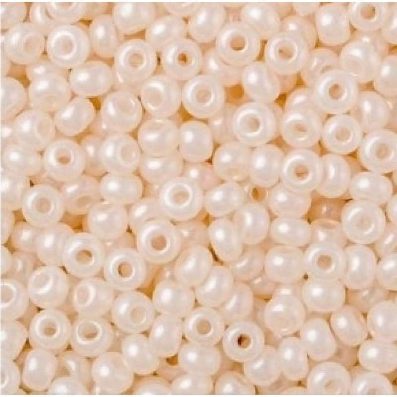 Бісер перламутровий кремовий 10 г, No10