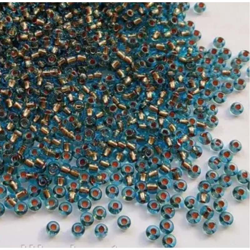 Бісер Preciosa блискучий, глянсовий, блакитний золотистою серединкою 10 г, No10 Бісер Preciosa блискучий, глянсовий, блакитний золотистою серединкою 10 г, No10