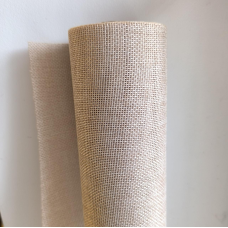 Декоративна мішковина в рулоні. Колір: бежевий