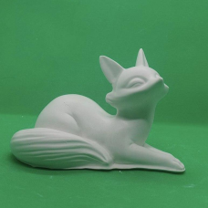 Гіпсова фігурка для розмальовування. Лисеня лежить.