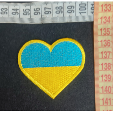 Аплікація для одягу серця України