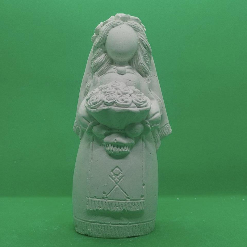 Гіпсова фігурка для розмальовування.Мотанка