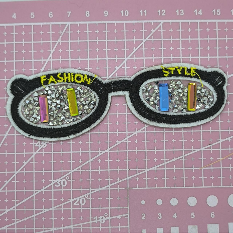 Аплікація для одягу. Окуляри 2. Аплікація для одягу. Окуляри 2.