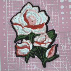 Аплікація для одягу. Рожева троянда